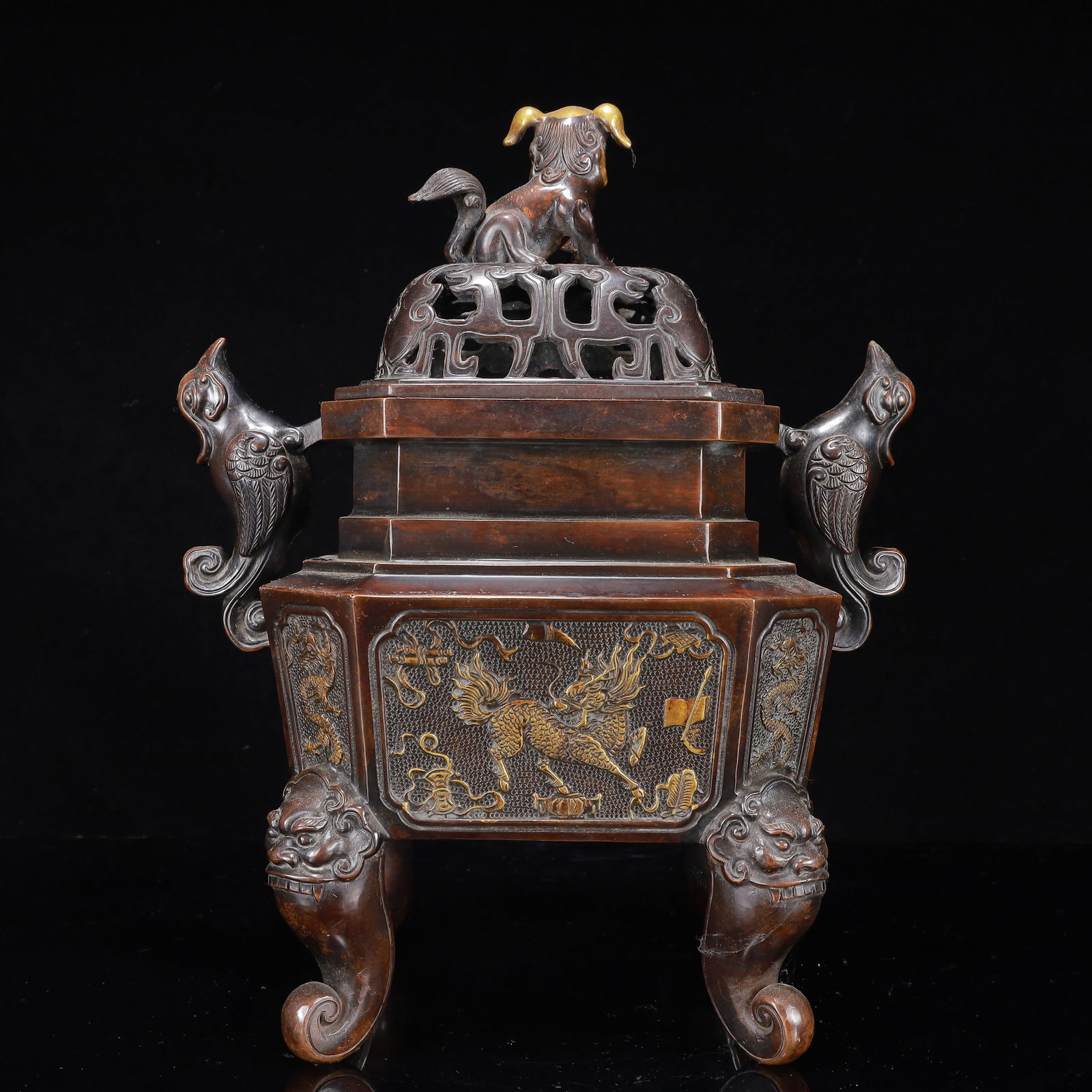 A Rare Gilt Bronze Kylin Pattern Double-Ears Censer: A Rare Gilt Bronze Kylin Pattern Double-Ears Censer,Ming Dynasty,China,Xuande Six-character Mark,Size:10.6inx7.9inx13.8in,Weight:9350g 