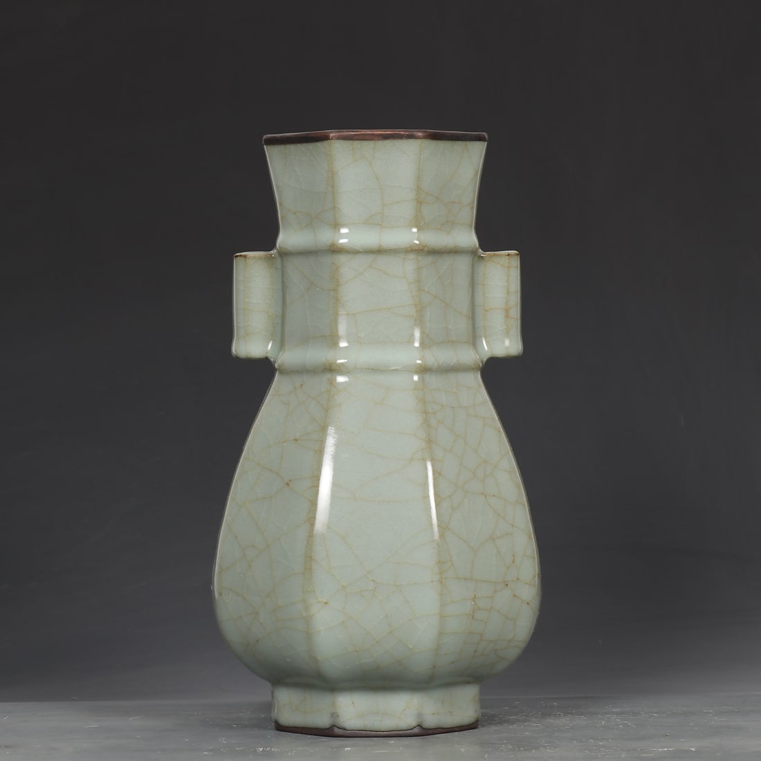 An Exquisite Guan yao Celadon Glazed Cover with Silver Double-Ears Vase,with an Imperial Poem by (1 of 9)
