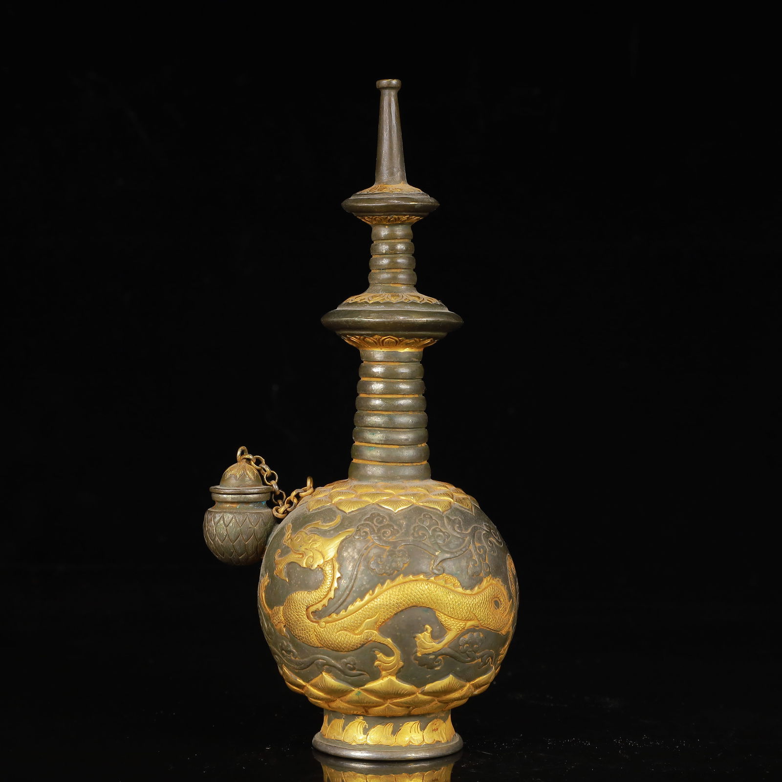 An Exquisite Gilt Silver Dragon Pattern Vase - 11