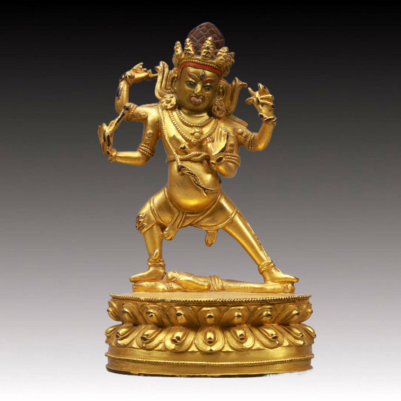 A Solemn Gilt Bronze Statue of Vajra: A Solemn Gilt Bronze Statue of Vajra,Qing Dynasty, China,Size:3.5inx2.4inx6.1inWeight:750g 铜鎏金金刚像,中国清代