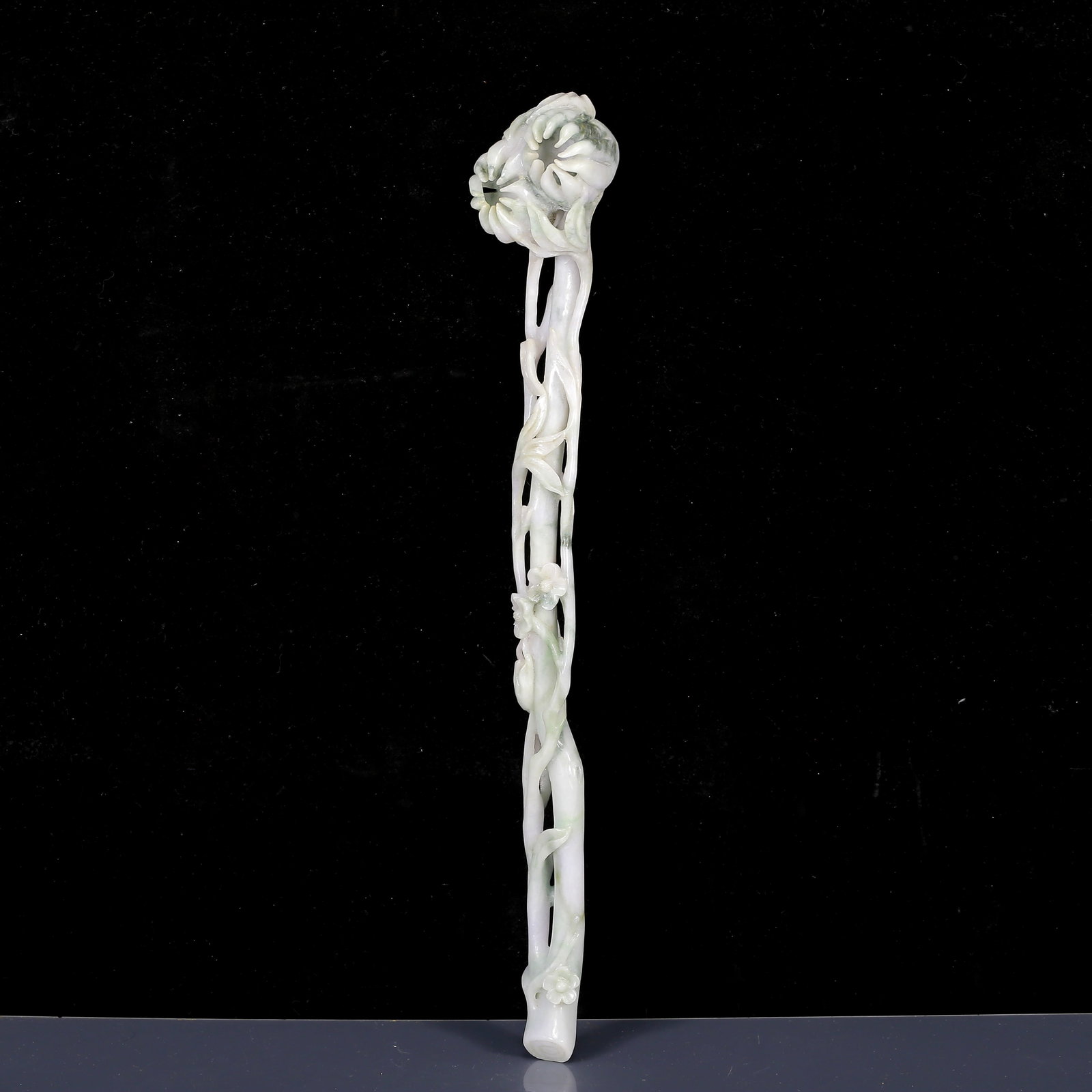 A Rare Jadeite Bergamot Pattern Ruyi: A Rare Jadeite Bergamot Pattern Ruyi,Qing Dynasty, China,Size: 14.2inx2.2inx1.6in,Weight:295g 翡翠佛手柑纹如意，清代