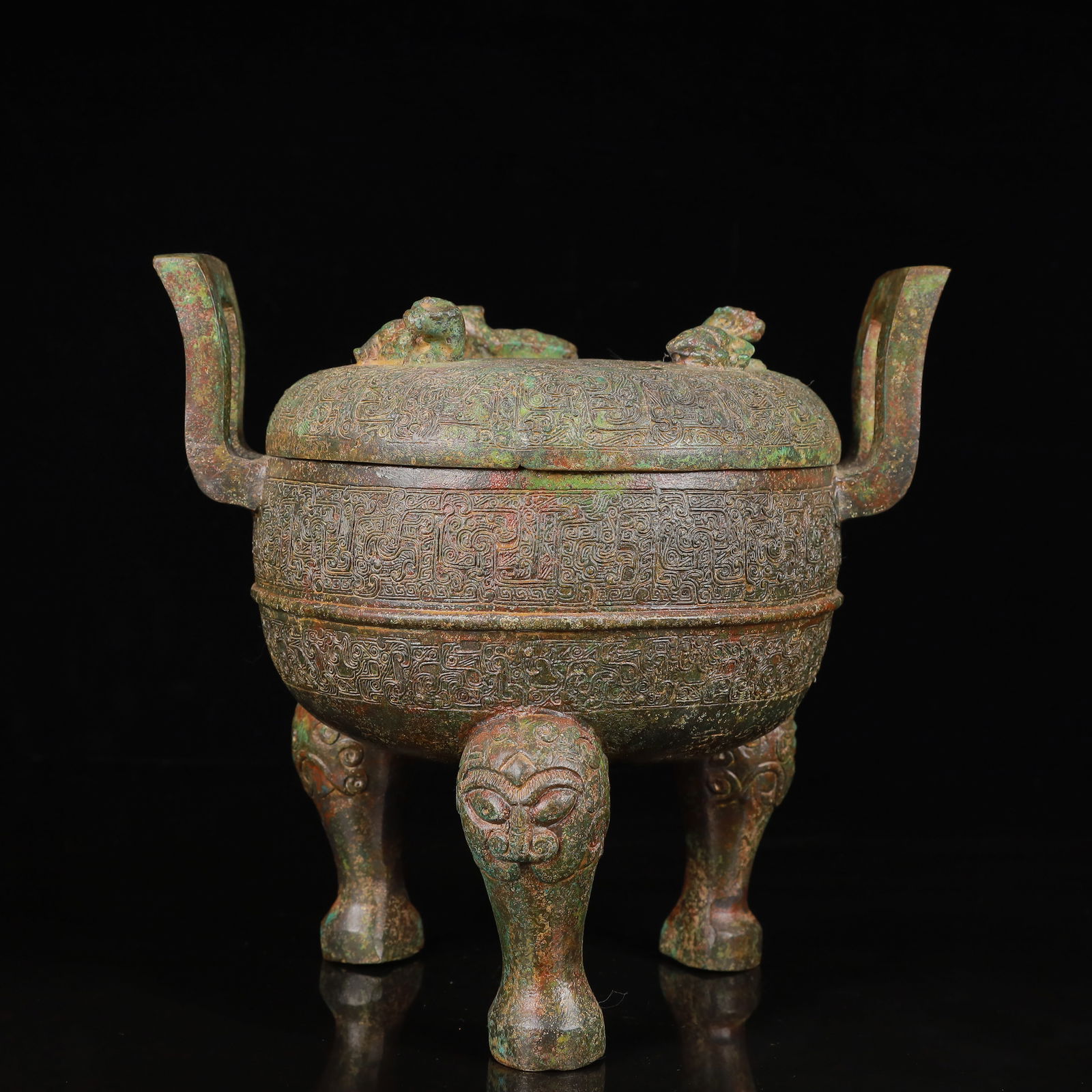 An Archaic Bronze Double-Ears and Tripod Censer,with Inscription (1 of 14)