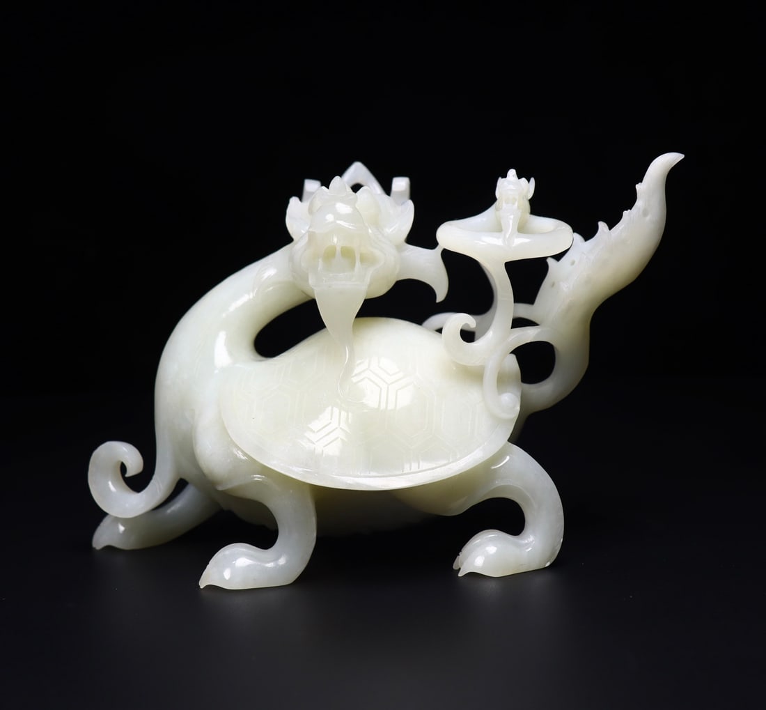 An Exquisite White Jade Dragon and Turtle Ornament (1 of 9)
