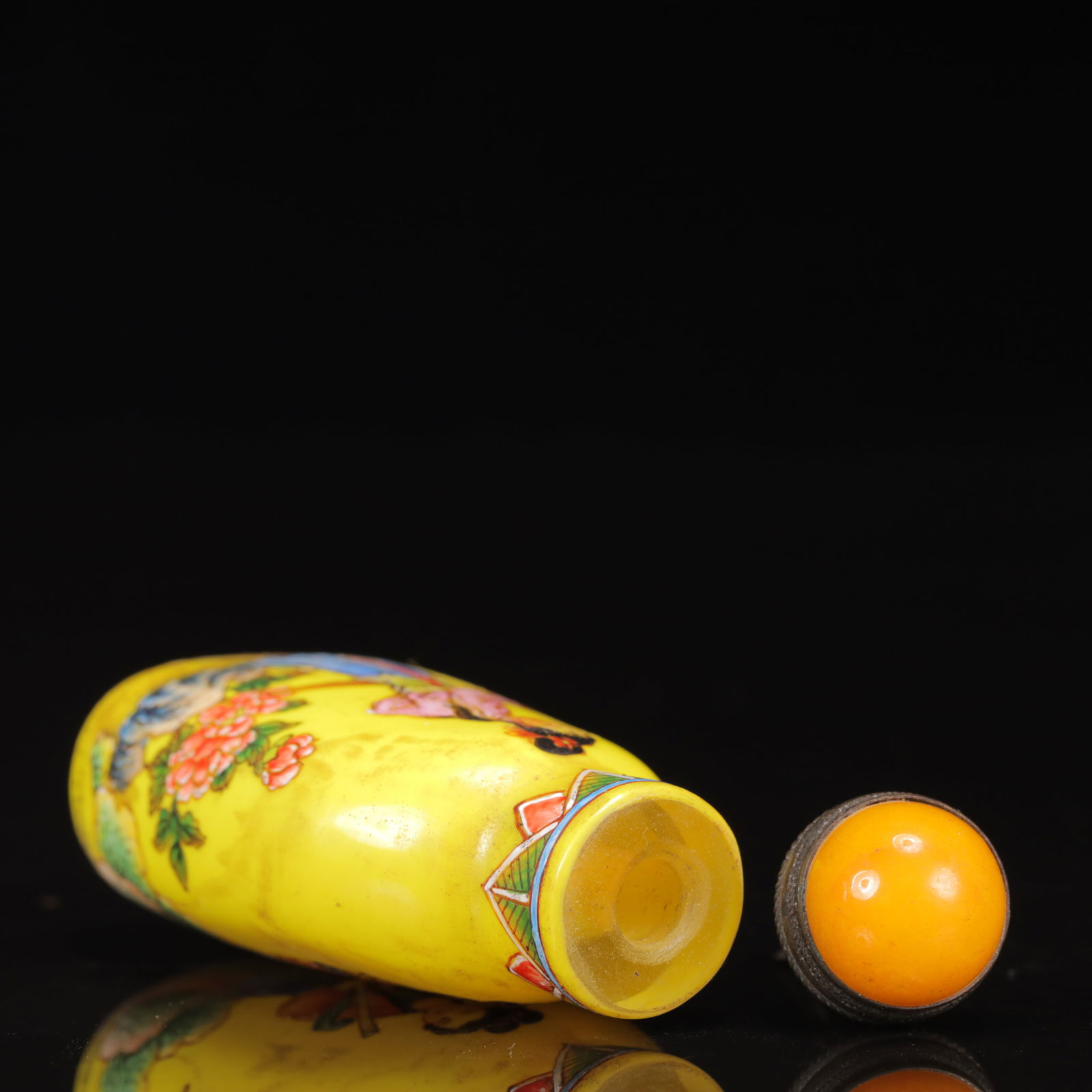 An Exquisite Glass Figure Pattern Snuff Bottle - 7