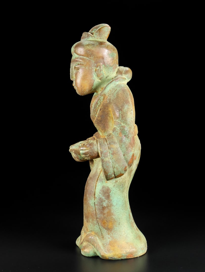 An Exquisite Archaic Jade Figure Ornament - 5
