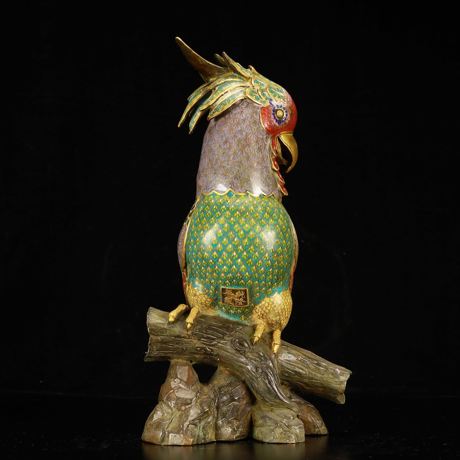 A Huge Cloisonne Parrot Ornament: A Huge Cloisonne Parrot Ornament,(A type of enamelware with metal wires separating colored glaze, originating in China),Qing Dynasty,China,Qianlong Four-character