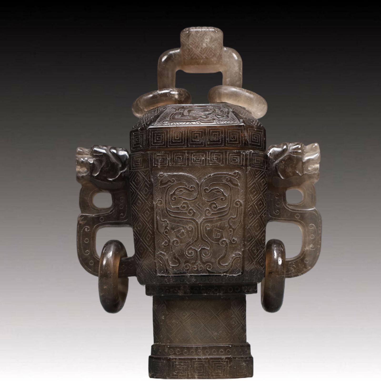 An Exquisite Crystal Auspicious Beast Pattern Double-Ears Censer: An Exquisite Crystal Auspicious Beast Pattern Double-Ears Censer,Qing Dynasty, China,Size:4.7inx2.8inx6.7in Weight:650g 