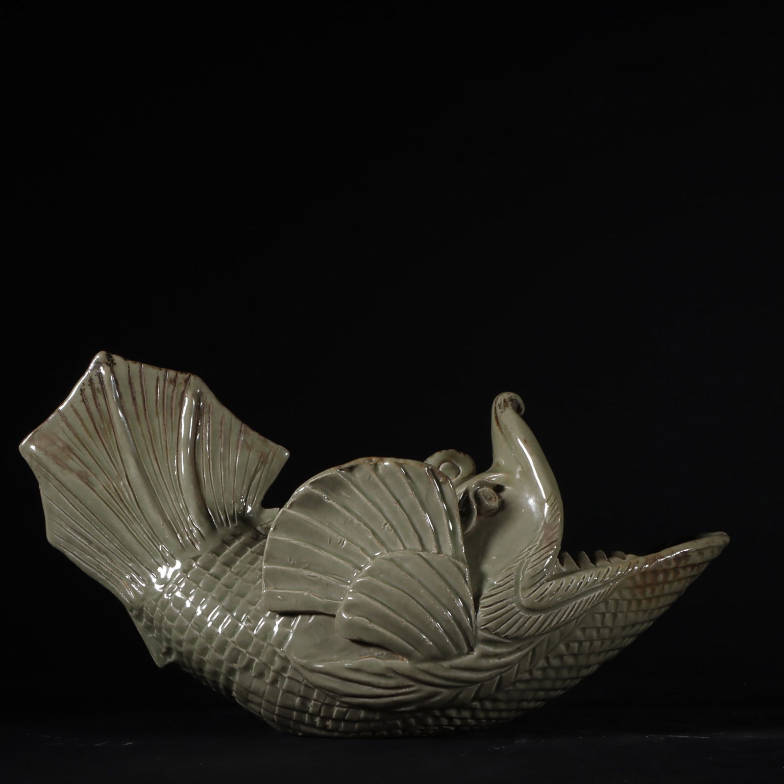 An Exquisite Yue yao Fish Ornament: An Exquisite Yue yao Fish Ornament,Tang Dynasty,China,Size:4.5inx8.4in 越窑鱼摆件,中国唐代