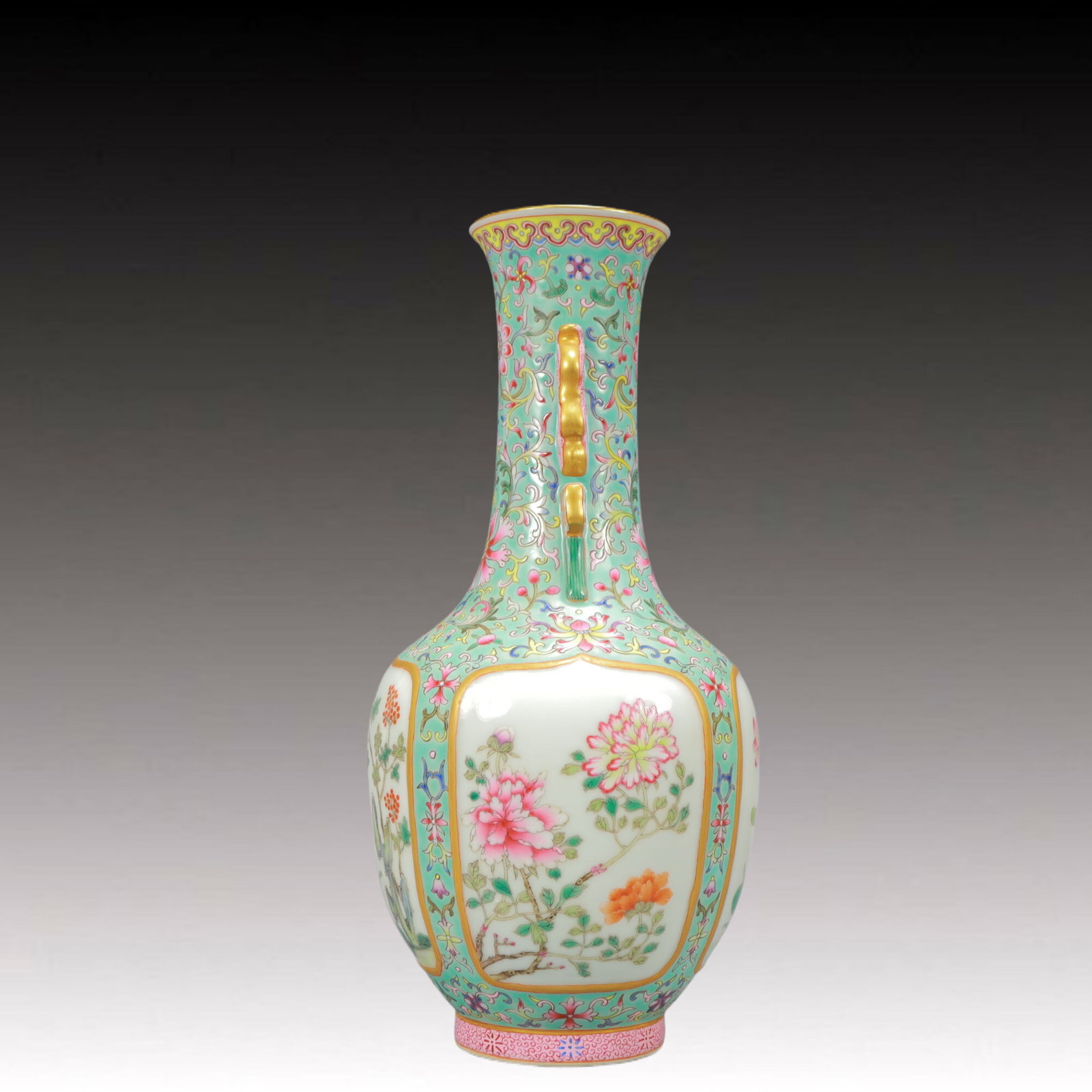 An Exquisite Green Ground Famille-Rose Flower Pattern Double-Ears Vase - 5