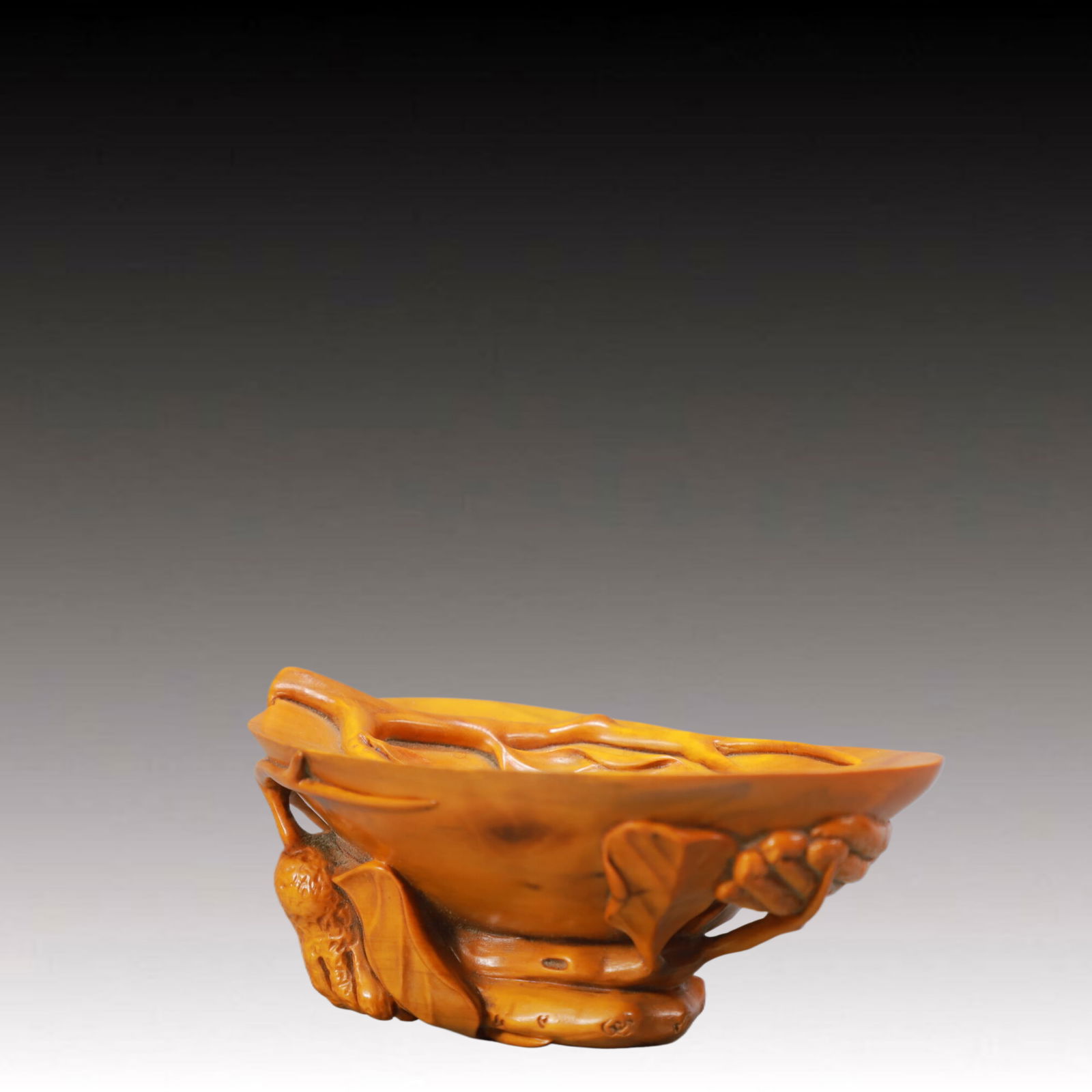 An Exquisite Boxwood Bergamot Pattern Cup - 2