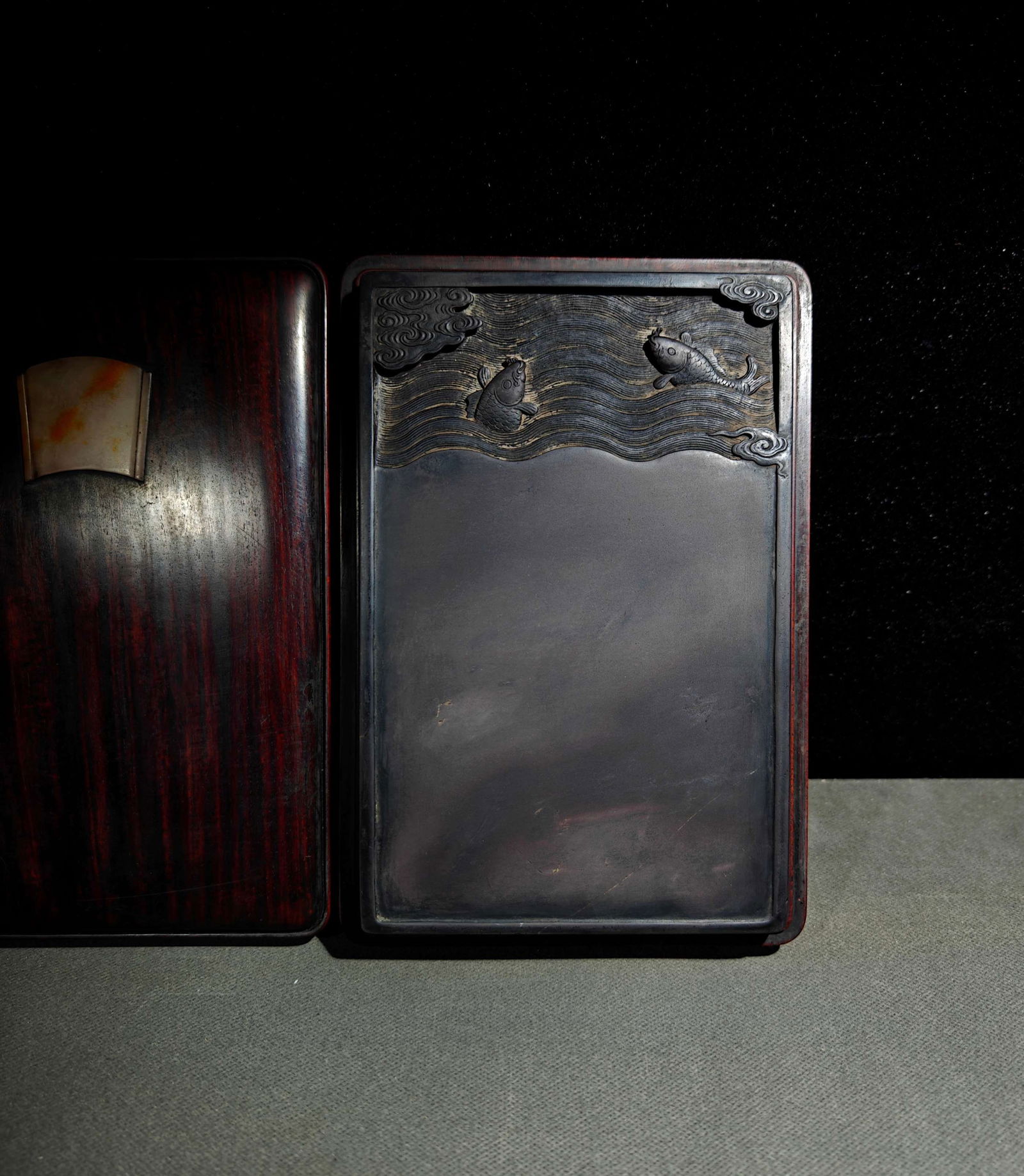 An Exquisite Fish Pattern Inkstone,With Poem: An Exquisite Fish Pattern Inkstone,With Poem,Qing Dynasty, China,With Mark,Size:(Box)9.6inx6.6inx2.4in,(Inkstone)8.9inx5.8inx0.8in 