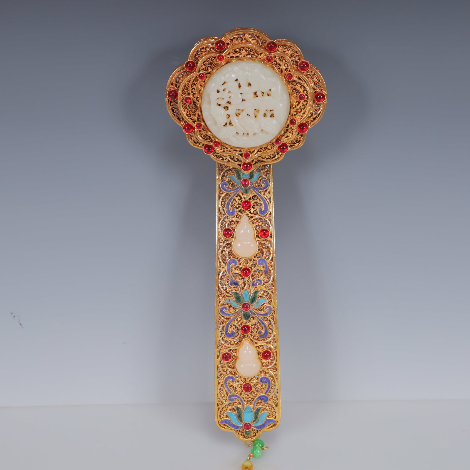 An Exquisite Filigree and Gilding Inlaid White Jade Flower Pattern Ruyi Ornament,Inlaid Gems: An Exquisite Filigree and Gilding Inlaid White Jade Flower Pattern Ruyi Ornament,Inlaid Gems,Qing Dynasty, China,Qianlong Four-Character Mark,Size:11.4inx4.3inx3.1in,Weight:450g 