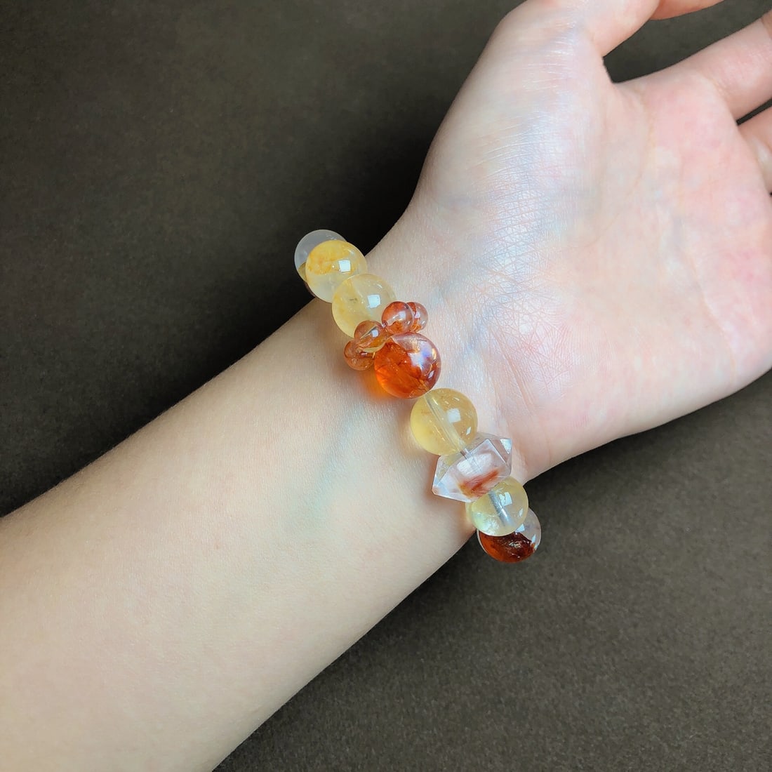 An Exquisite Crystal Bracelets - 7