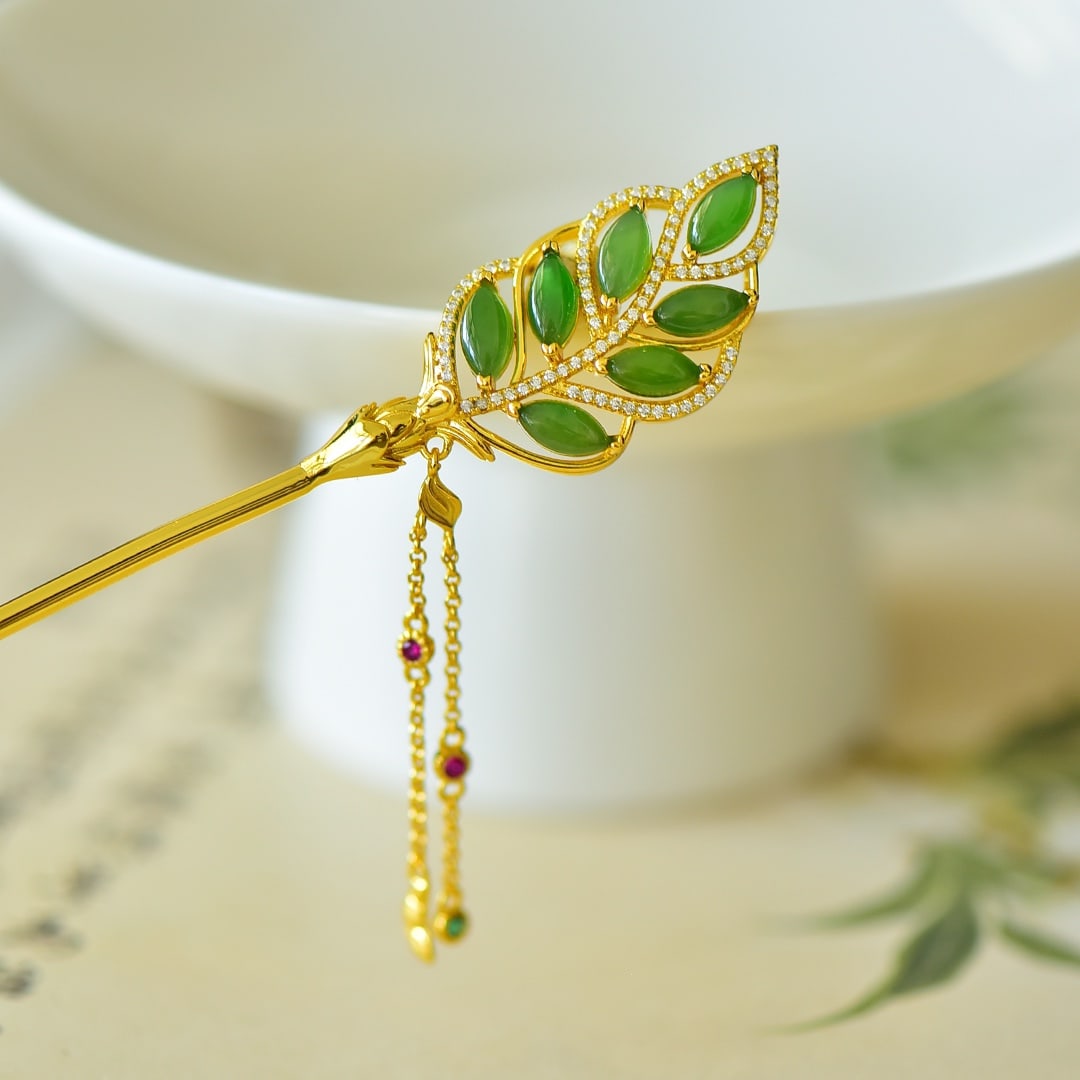 An Exquisite Sterling Silver-Gold Plated Inlaid White Jade Enamel Ebony Hairpin: An Exquisite Sterling Silver-Gold Plated Inlaid White Jade Enamel Ebony Hairpin, 纯银镀金镶白玉珐琅黑檀木发簪