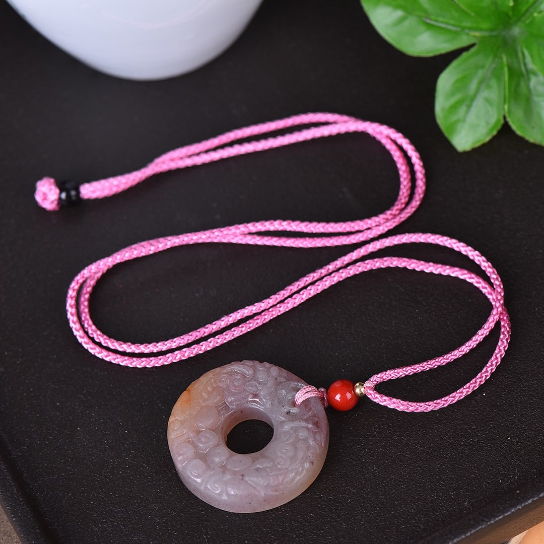 An Exquisite Jadeite Pendant - 2