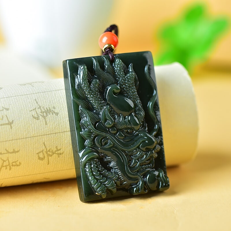 An Exquisite Sapphire Dragon Pattern Pendant - 2