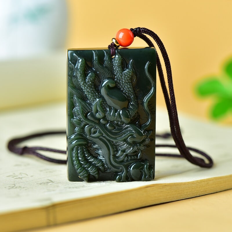 An Exquisite Sapphire Dragon Pattern Pendant - 4