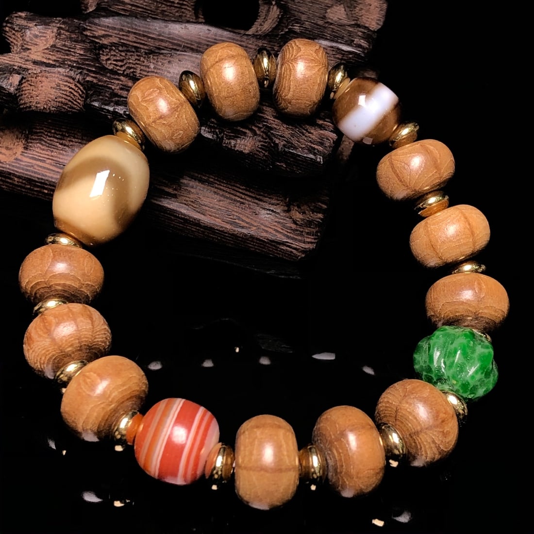 A Precious Dzi Bead Bracelets - 9