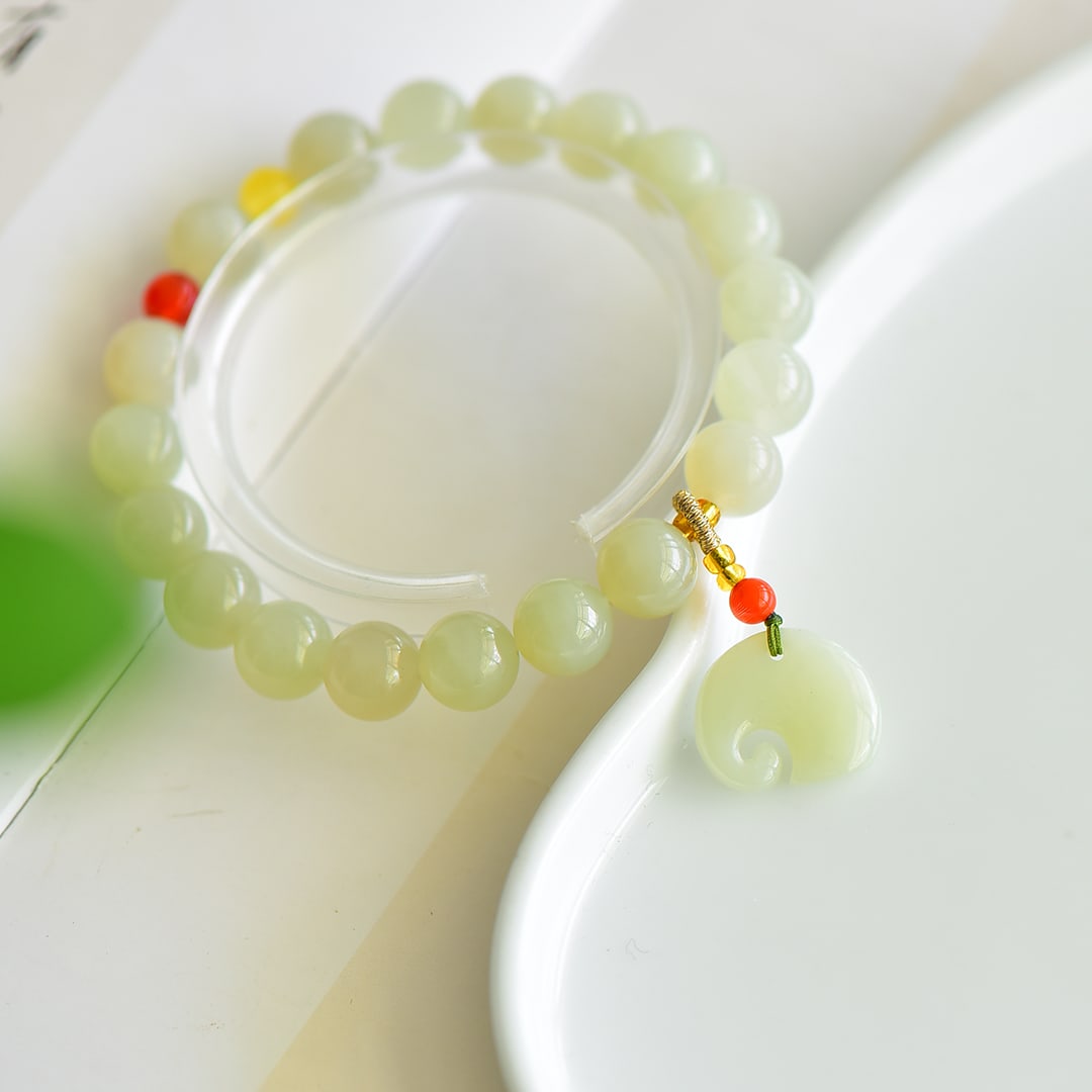 An Exquisite White Jade Bracelets - 4
