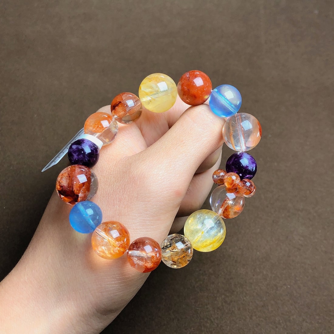 An Exquisite Multi-Gem Bracelets - 3