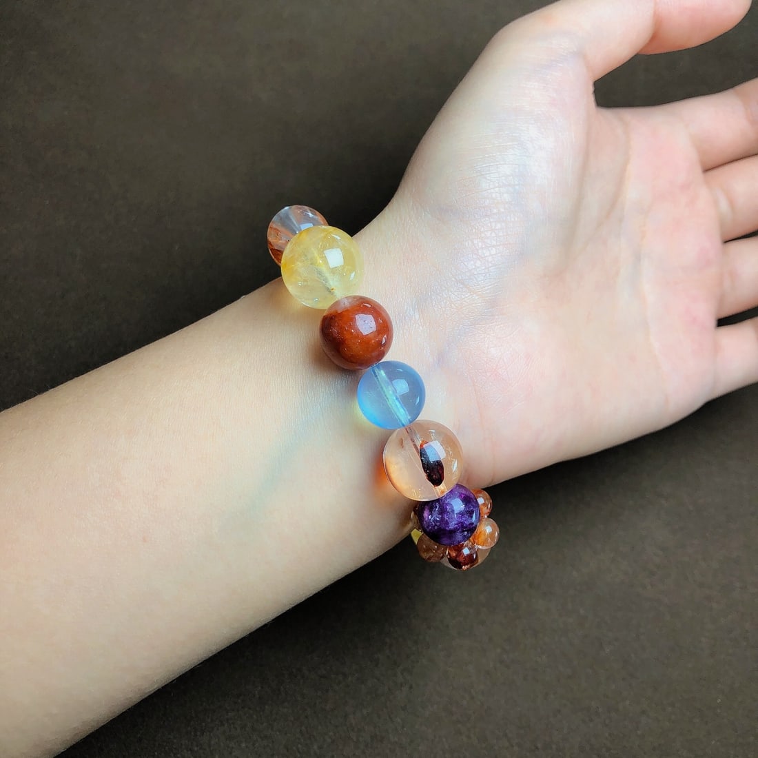 An Exquisite Multi-Gem Bracelets - 6