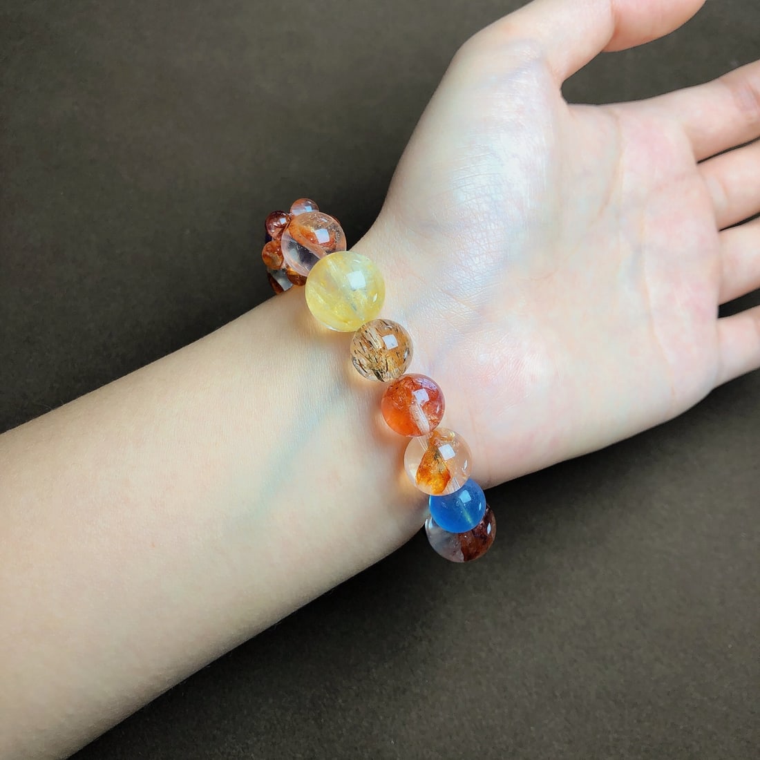 An Exquisite Multi-Gem Bracelets - 7