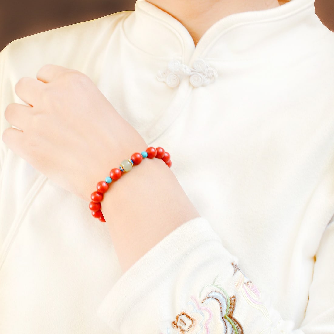 An Exquisite Cinnabar Bracelets: An Exquisite Cinnabar Bracelets,Size:0.3inx0.3in (寓意)吉祥招财喜庆、驱邪避凶 朱砂手串