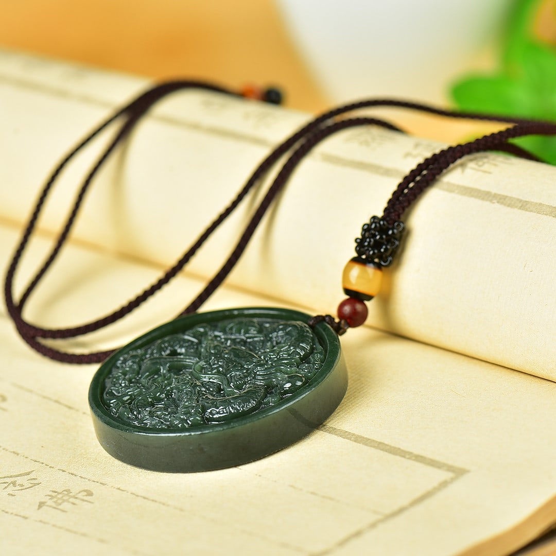 An Exquisite Sapphire Dragon Pattern Pendant - 4