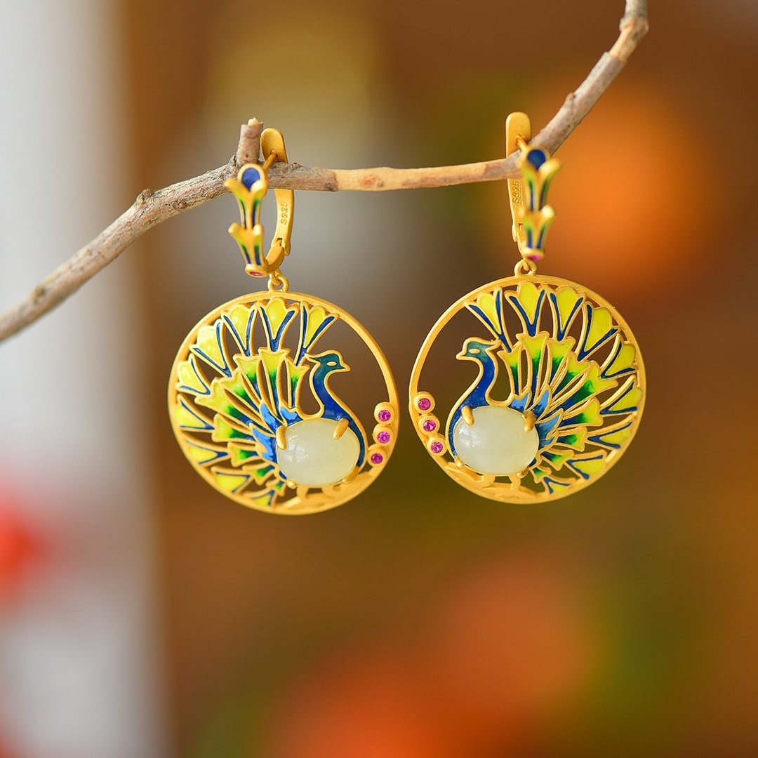 A Pair of Exquisite Sterling Silver-Gold Plated Inlaid White Jade Earrings,Inlaid Diamond: A Pair of Exquisite Sterling Silver-Gold Plated Inlaid White Jade Earrings,Inlaid Diamond 