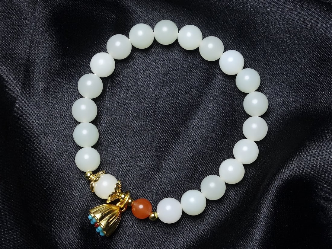 An Exquisite White Jade Bracelets - 3