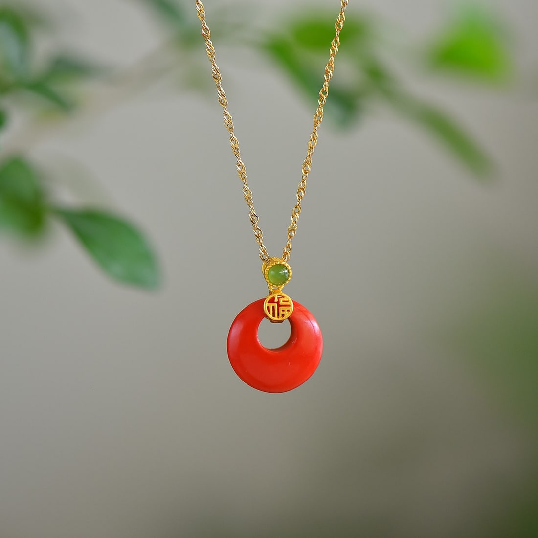 An Exquisite Sterling Silver-Gold Plated Inlaid Cinnabar Pendant,Inlaid Jasper: An Exquisite Sterling Silver-Gold Plated Inlaid Cinnabar Pendant,Inlaid Jasper,Size:0.6inx0.6in 寓意:福寿双全,平安是福 