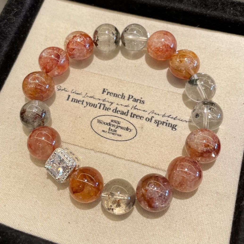 An Exquisite Crystal Bracelet: An Exquisite Crystal Bracelet,Size:0.5in 水晶手串