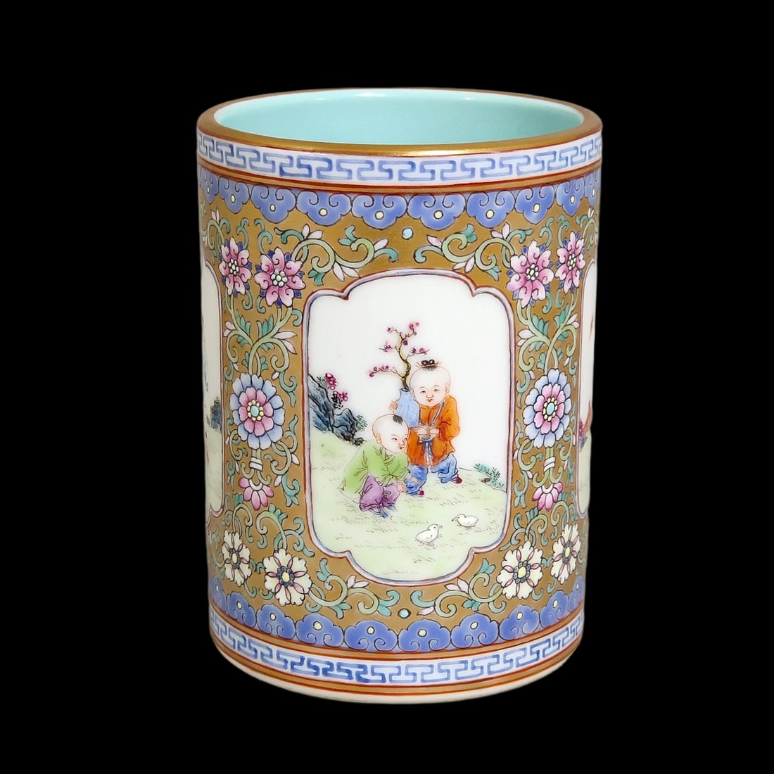 An Exquisite Gold Ground Character and Story Pattern Brush Pot: An Exquisite Gold Ground Character and Story Pattern Brush Pot,Qing Dynasty,China,Qianlong Six-character Mark,Size:3.7inx2.8in 