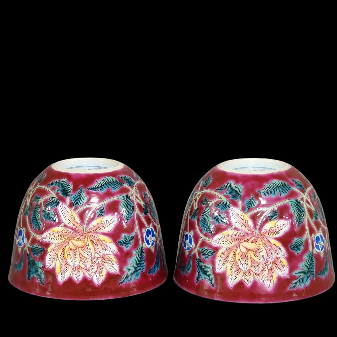 A Pair of Exquisite Ruby Red-Glazed Flower Pattern Cups - 4