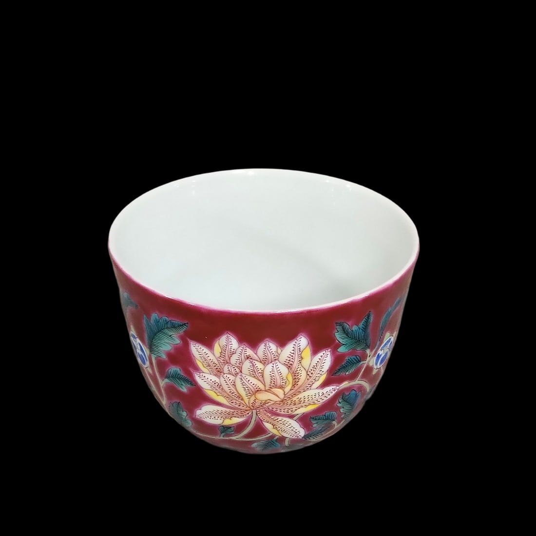 A Pair of Exquisite Ruby Red-Glazed Flower Pattern Cups - 5