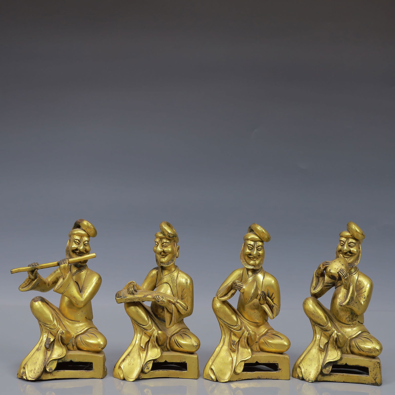 A Set of Fine Gilt Bronze Figure Ornament: A Set of Fine Gilt Bronze Figure Ornament,Qing Dynasty, China,Size:3.5inx2.4inx6.7in,Weight:2900g 