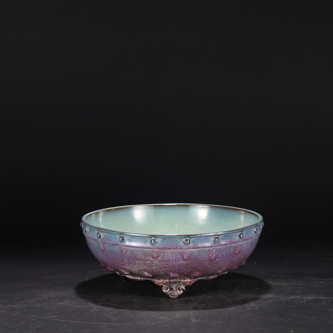 An Exquisite Jun yao Purple Glazed Tripod Brush Washer: An Exquisite Jun yao Purple Glazed Tripod Brush Washer,Song Dynasty,China,Size:4.5inx11.6in 钧窑紫釉三足笔洗,中国宋代