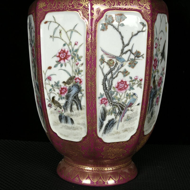 A Huge Ruby Red-Glazed Enamel Flower and Bird Pattern Vase - 7