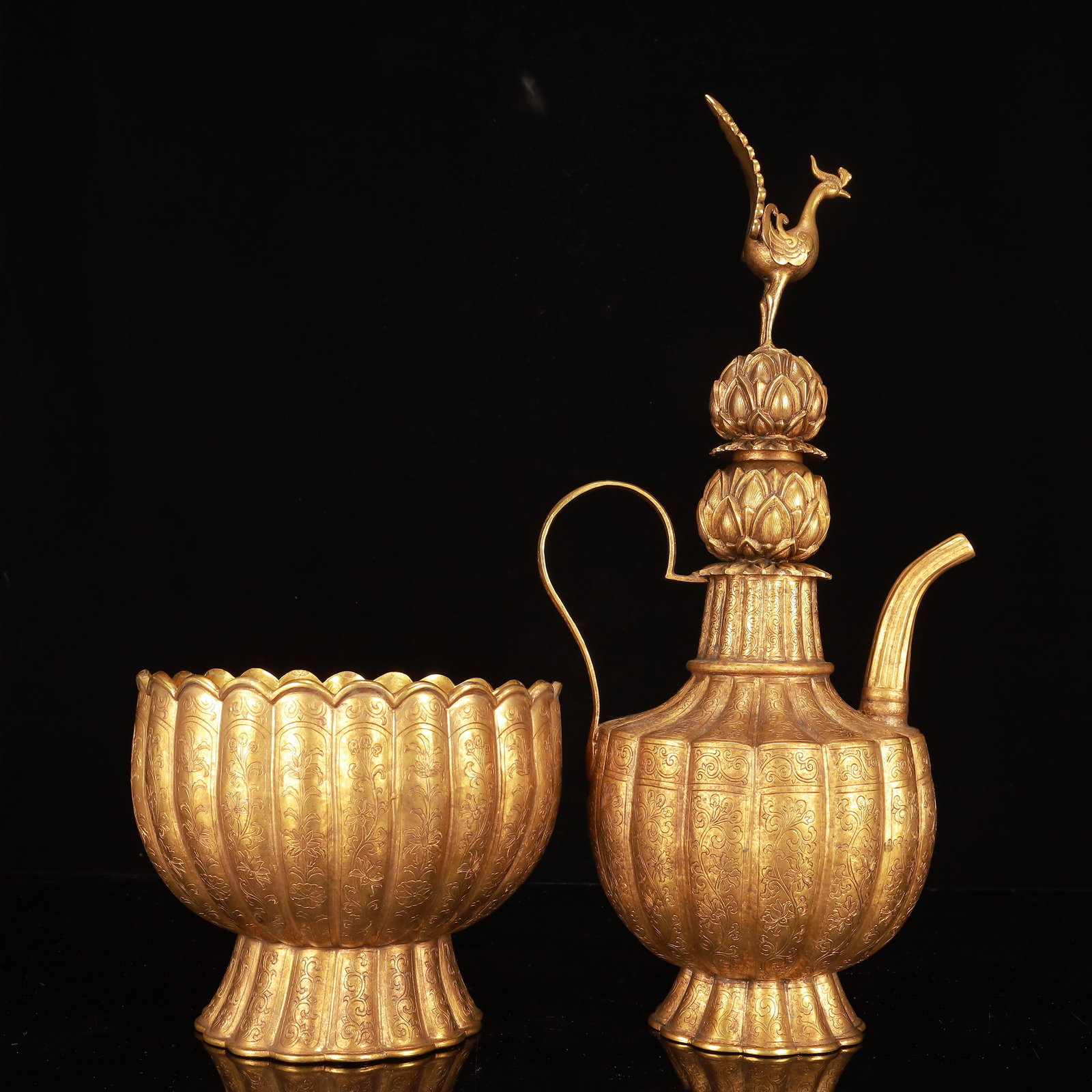 A Huge Gilt Bronze Flower Pattern Ewer - 11