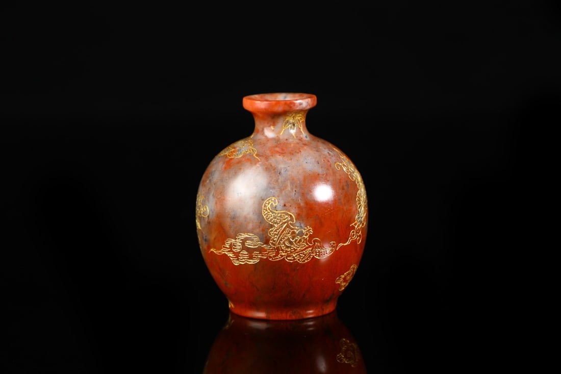 An Exquisite Shoushan Stone Flower Pattern Vase - 2
