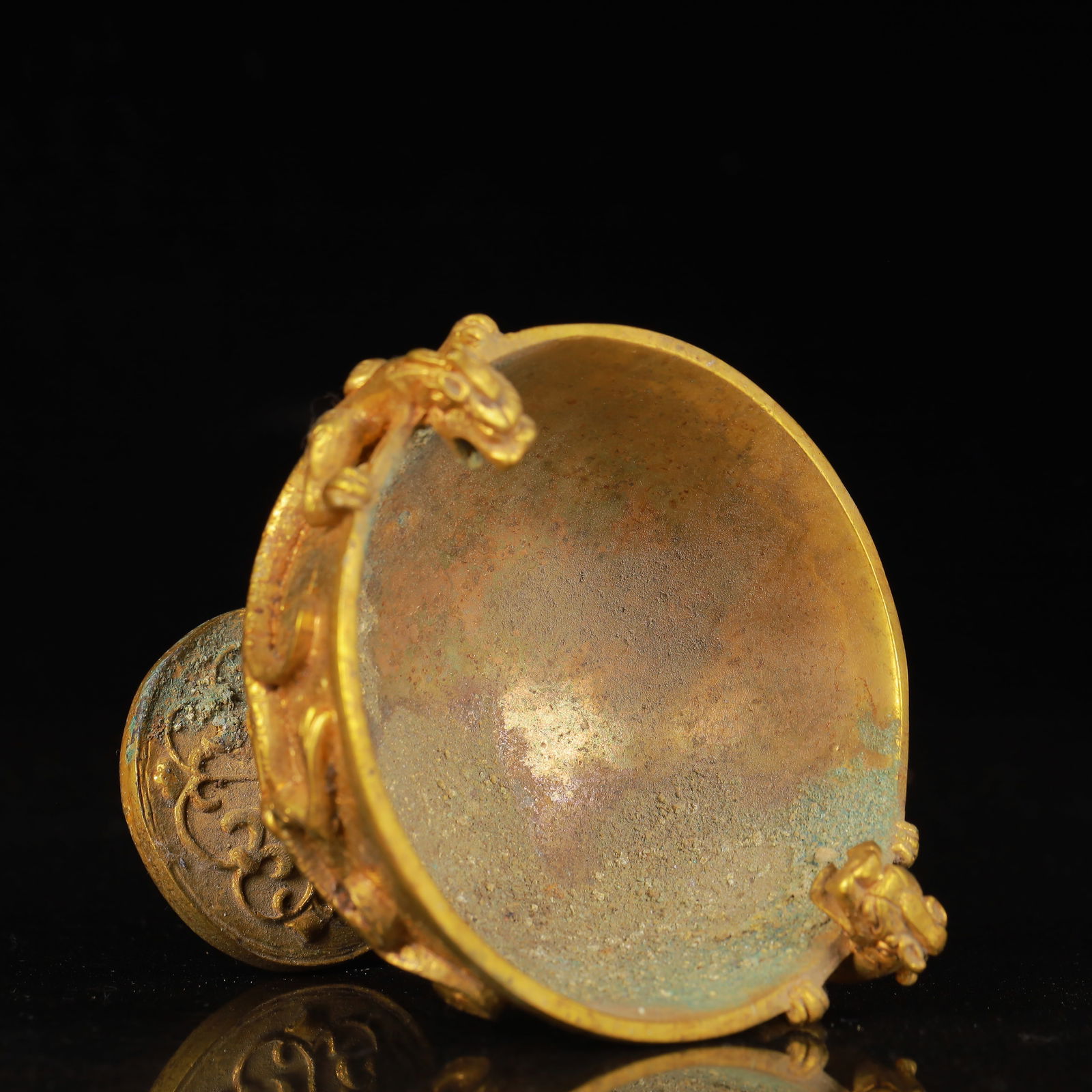 An Exquisite Gilt Bronze Dragon Pattern Cup - 7