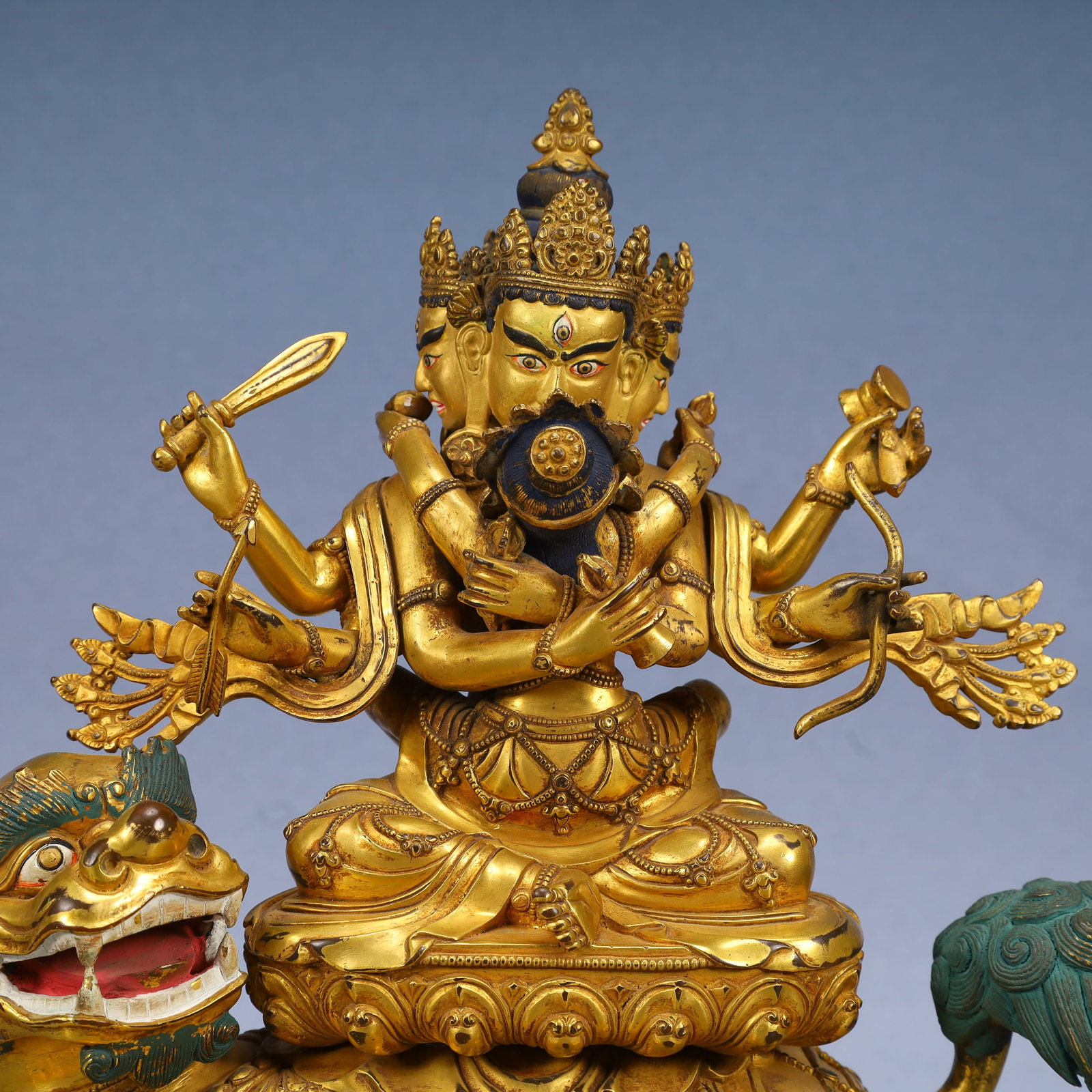 A Solemn Gilt Bronze Statue of Manjusri Rides the Lion - 2