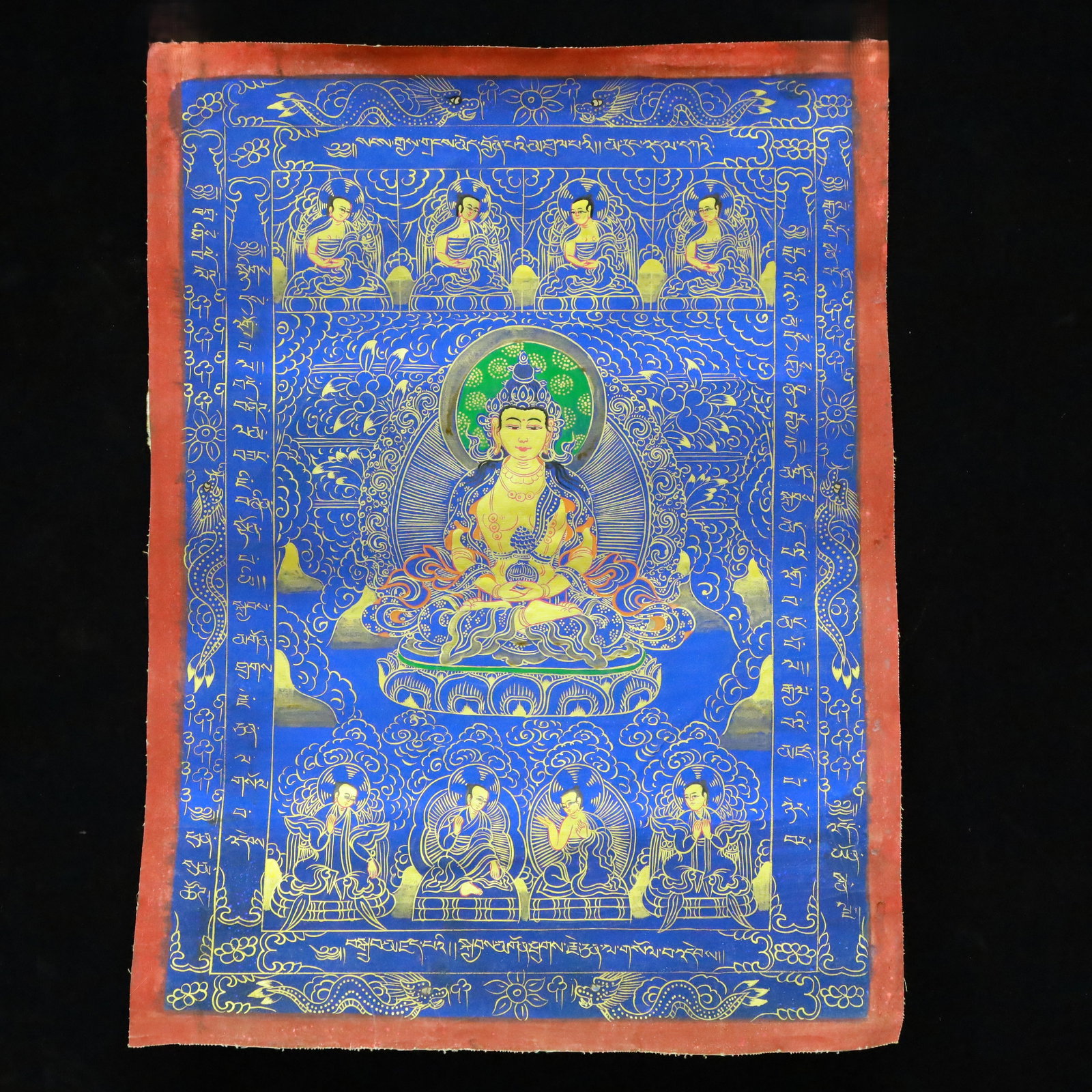 A Rare Brocade Painted Color Statue of Amitayus Tangka: A Rare Brocade Painted Color Statue of Amitayus Tangka,Qing Dynasty, China,Size:17.7inx23.6in 织锦彩绘无量寿佛像唐卡,中国&