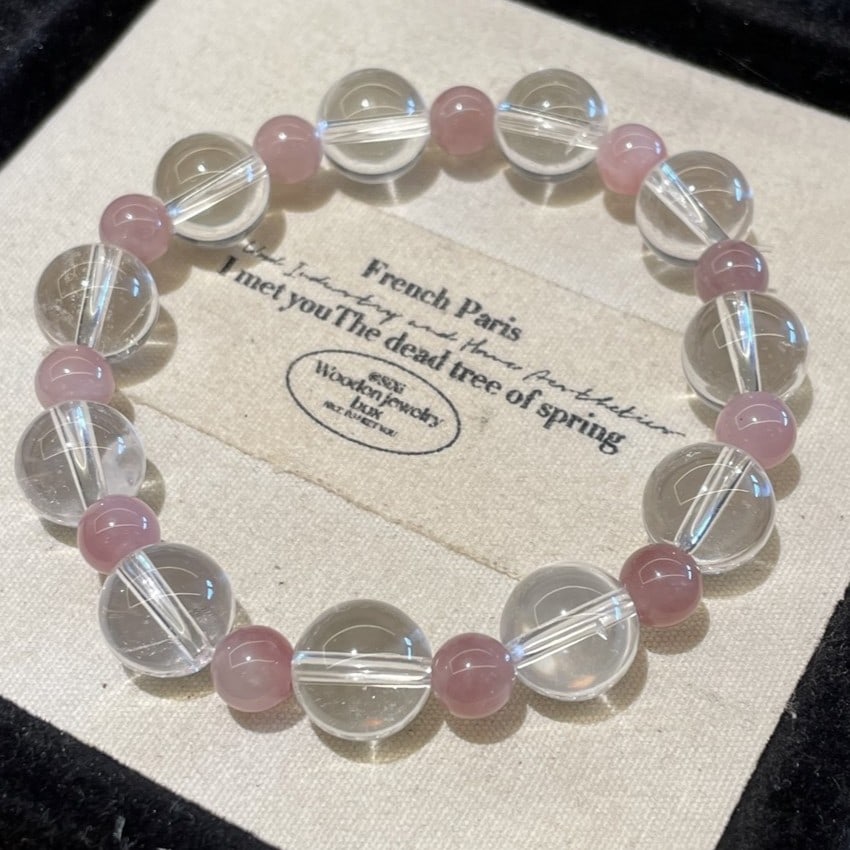 An Exquisite Crystal Bracelet - 2