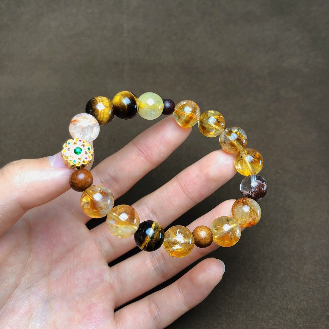 An Exquisite Crystal Bracelets - 4