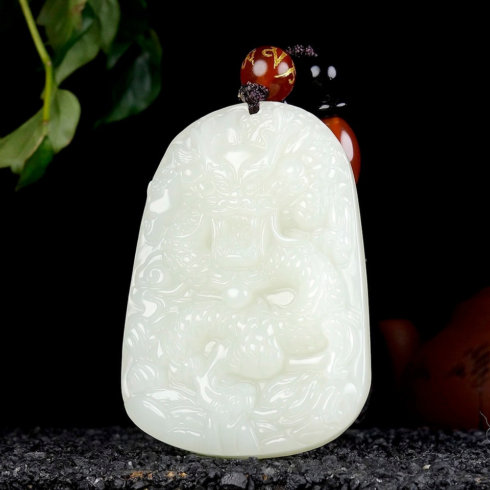 An Exquisite White Jade Dragon Pattern Pendant: An Exquisite White Jade Dragon Pattern Pendant,Size:2inx1.4inx0.4in 白玉龙纹挂件