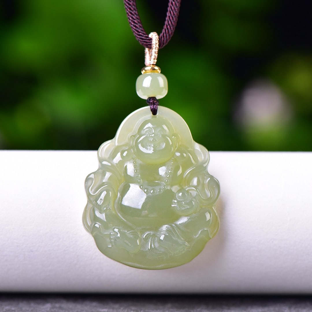 An Exquisite Greenish Jade Statue of Maitreya Buddha Pendant: An Exquisite Greenish Jade Statue of Maitreya Buddha Pendant,Size:1.3inx1.6in 青玉弥勒佛像挂件