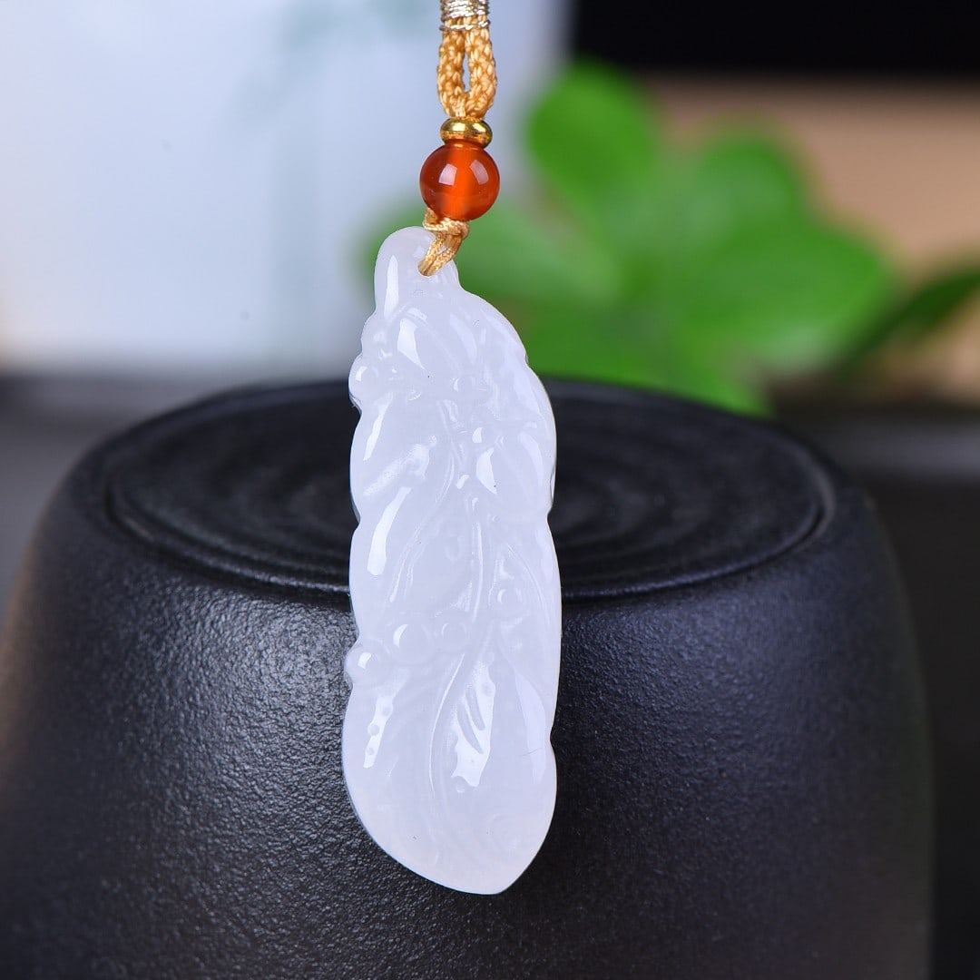 An Exquisite White Jade Pendant: An Exquisite White Jade Pendant,Size:0.6inx1.9in 白玉挂件