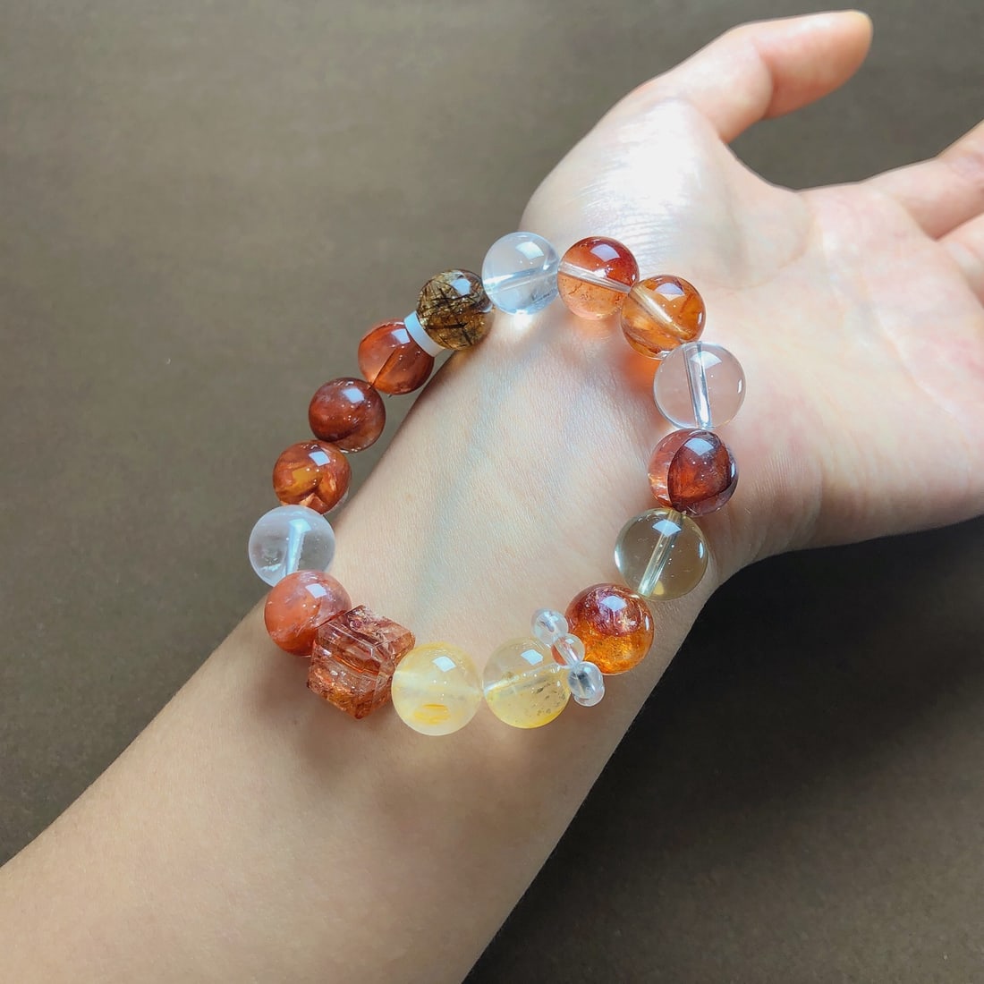 An Exquisite Crystal Bracelets - 4