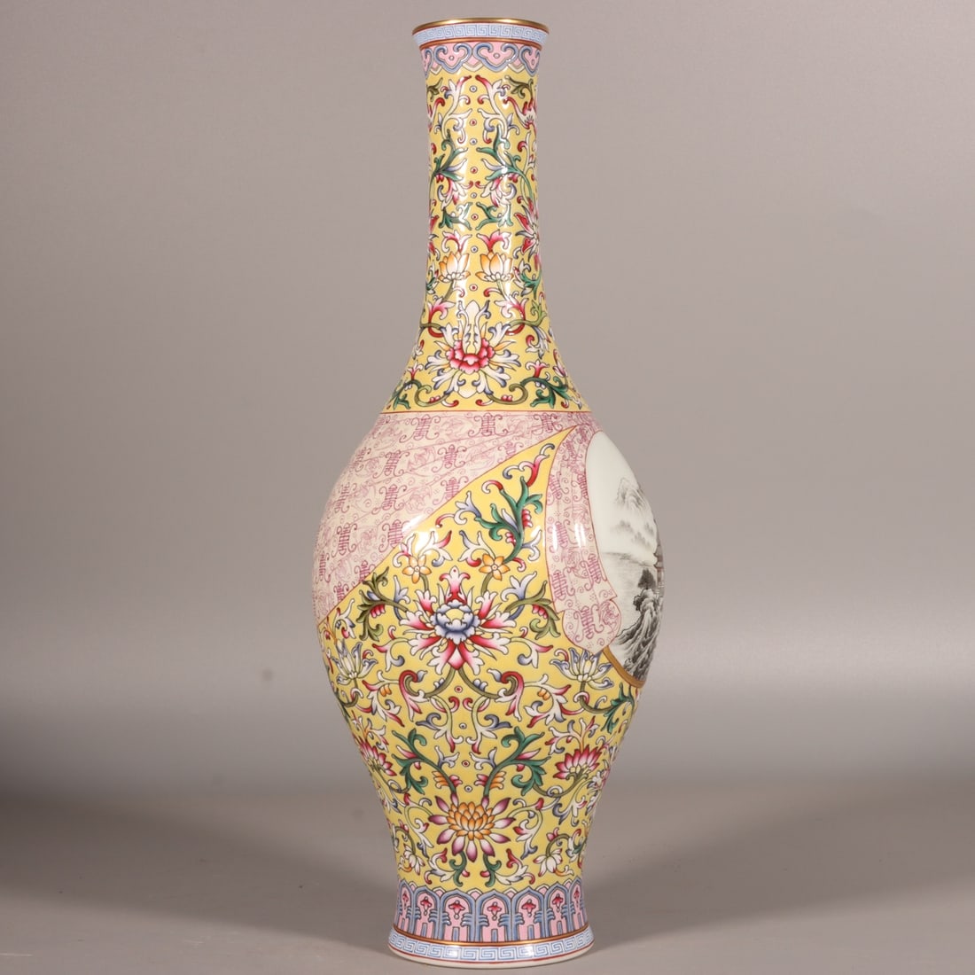 A Rare Enamel Lotus Pattern Vase - 6